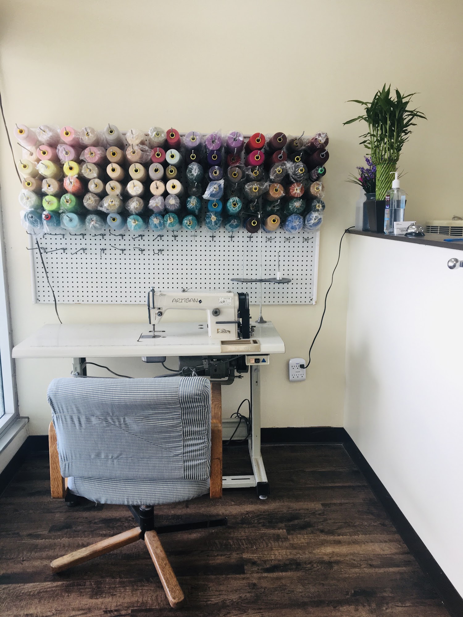 Sewing station